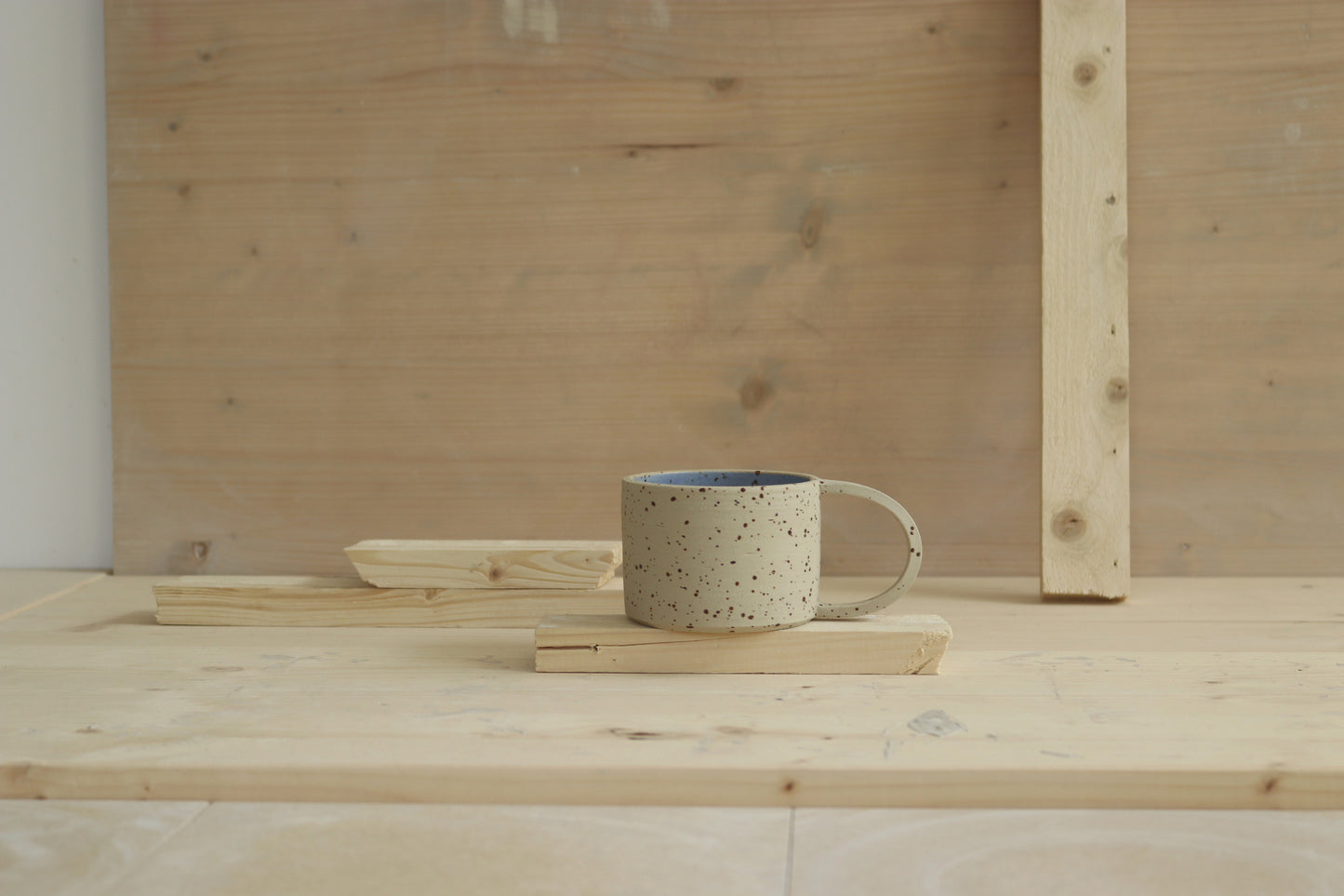 D mug / raw + blue
