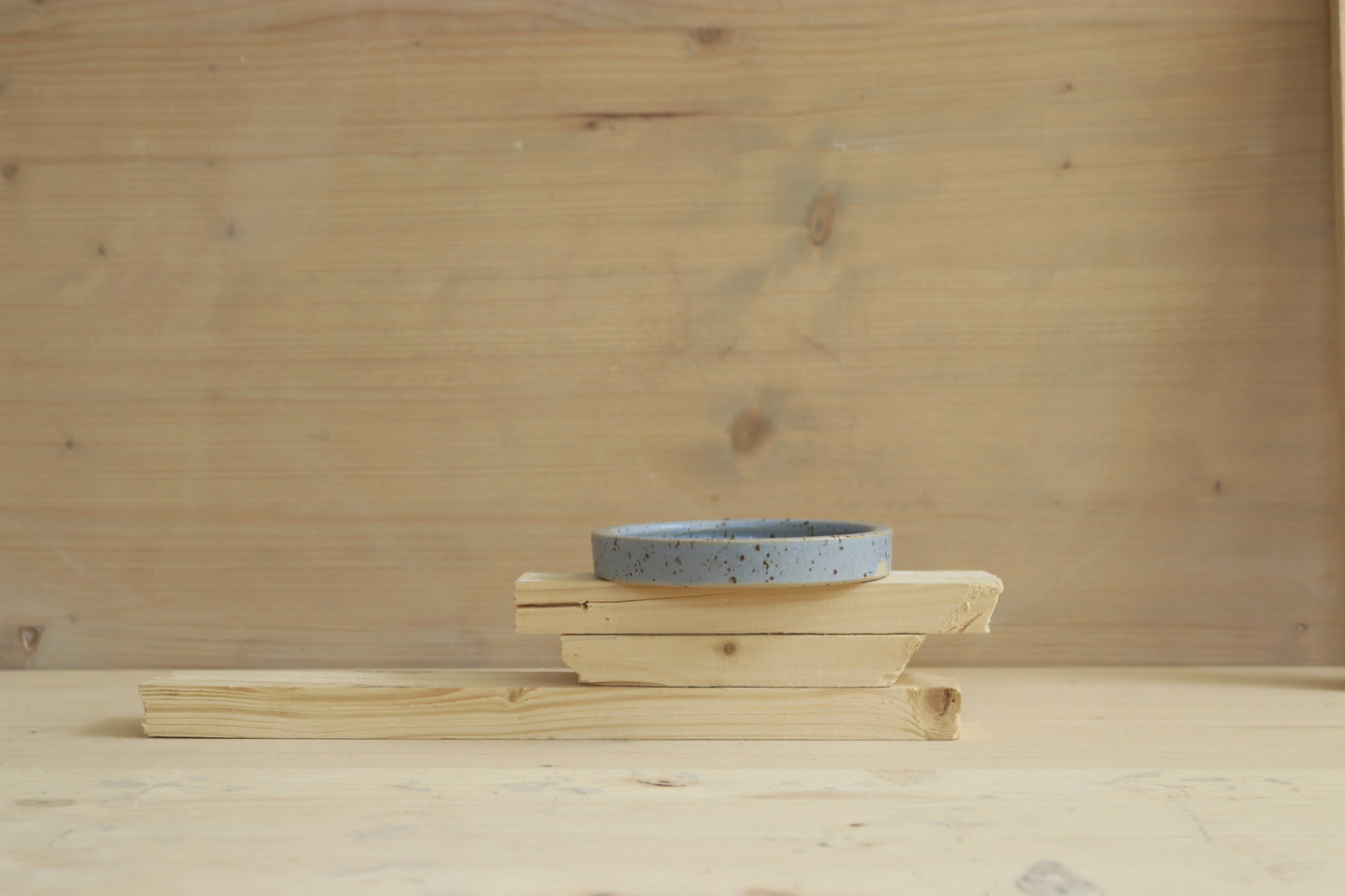 Soap dish / in blue