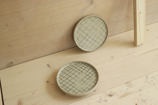 Handmade speckled stoneware ceramic snack plate in grid pattern and covered in clear glaze. Made with lots of love in Lithuania.