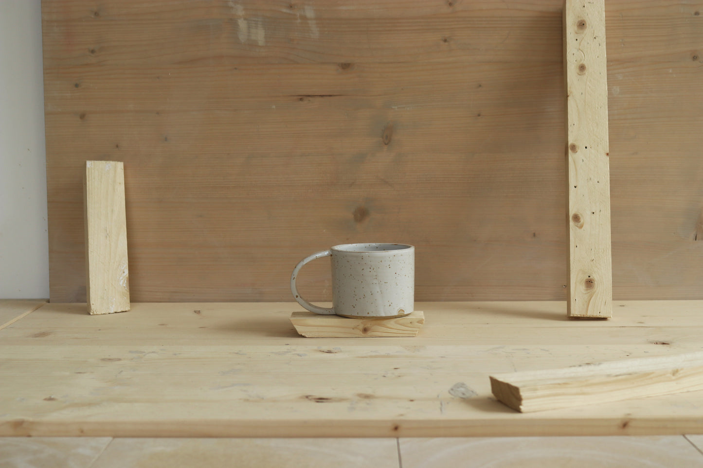 D mug / in white
