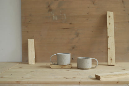 D mug / in white